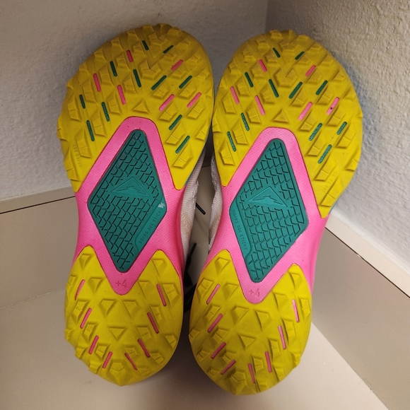 Nike Air Zoom Terra Kiger 5 Pink Blue Trail Running Shoes Women's Sz 8 - Picture 8 of 8